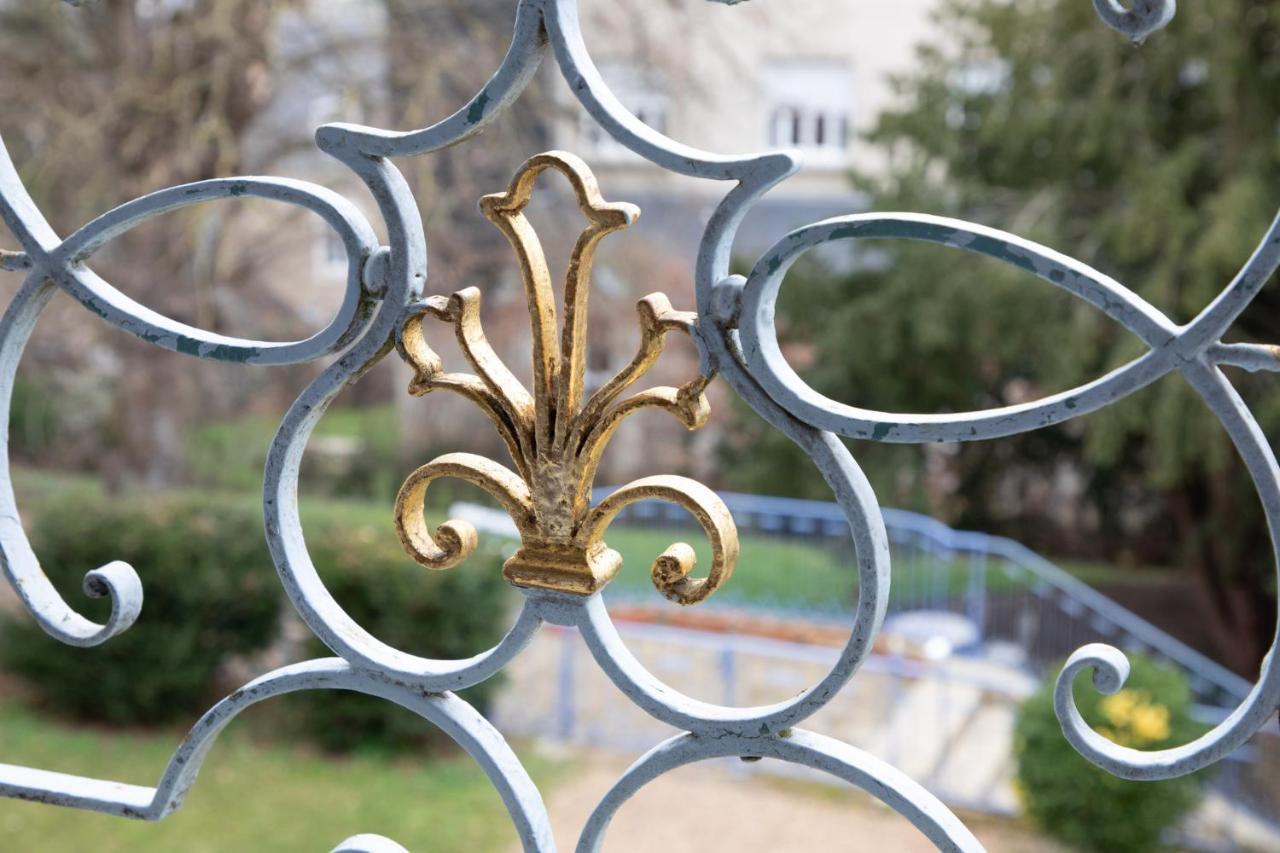Demeure Jousset Des Berries Apartment Le Mans Luaran gambar