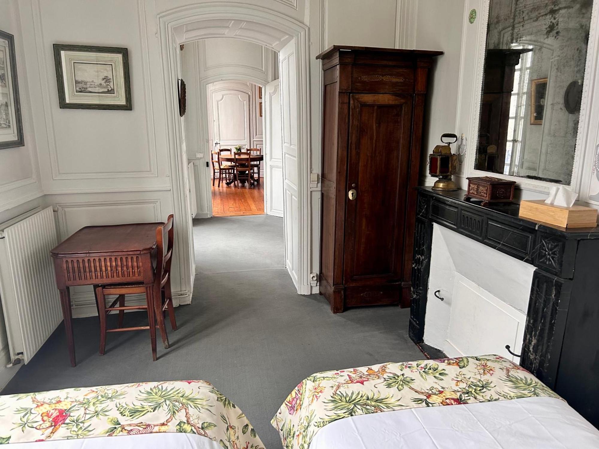 Demeure Jousset Des Berries Apartment Le Mans Luaran gambar