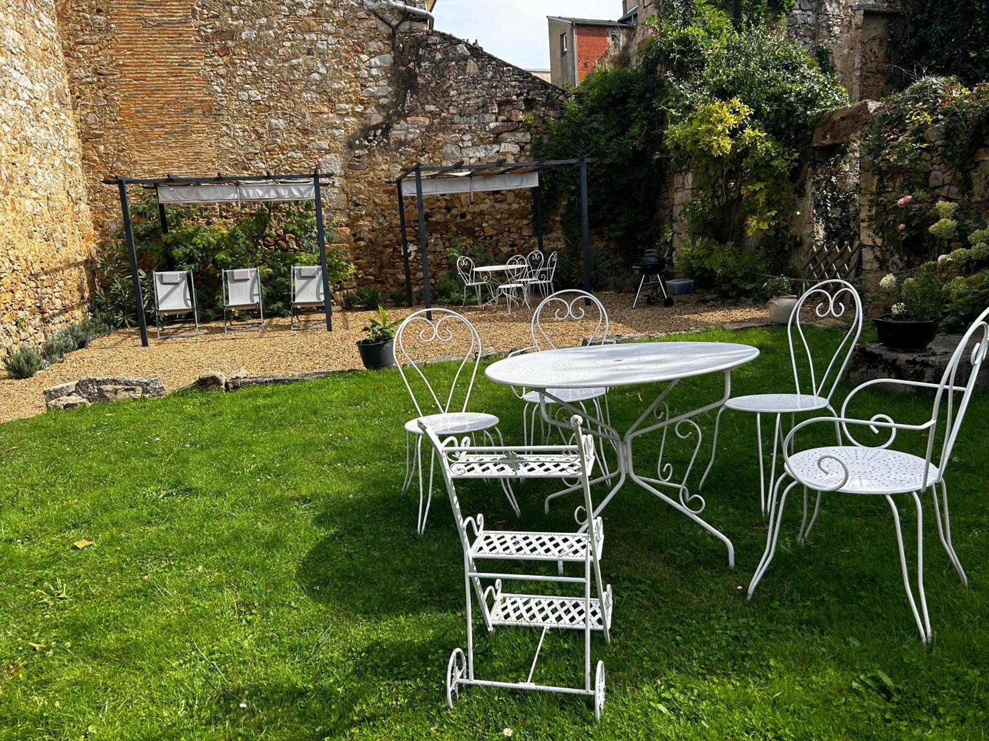 Demeure Jousset Des Berries Apartment Le Mans Luaran gambar
