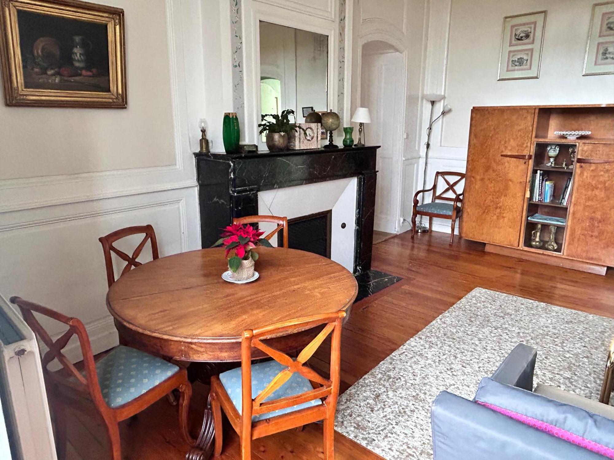 Demeure Jousset Des Berries Apartment Le Mans Luaran gambar